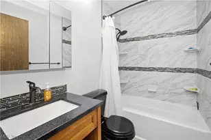 5950 Bayberry Cir, North Ridgeville, OH 44039 - Photo 15