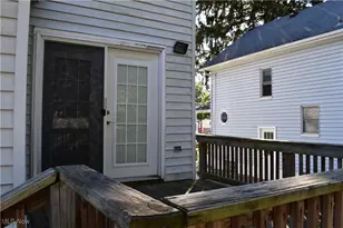 1241 McIntosh Ave, Akron, OH 44314 - Photo 7