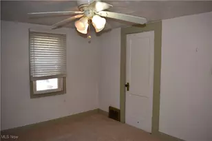 1241 McIntosh Ave, Akron, OH 44314 - Photo 27