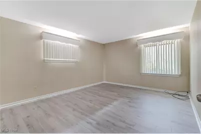 13690 W 130th Street, Strongsville, OH 44136 - Photo 23