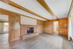 13690 W 130th St, Strongsville, OH 44136 - Photo 5