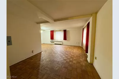 11820 Edgewater Drive #103, Oakwood, OH 44107 - Photo 5