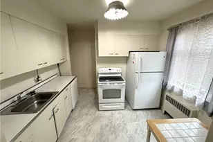 11820 Edgewater Dr, Oakwood, OH 44107 - Photo 7