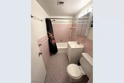 11820 Edgewater Drive #103, Oakwood, OH 44107 - Photo 9