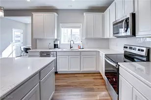 23567 Victory Ln, Columbia Station, OH 44028 - Photo 7