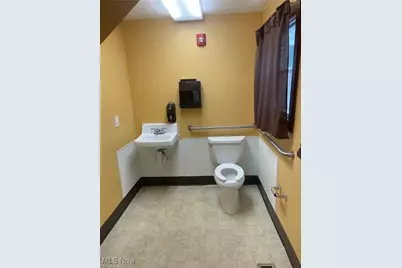 2470 Massillon Road, Akron, OH 44312 - Photo 31