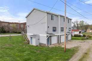 122 South 2nd St, Powhatan Point, OH 43942 - Photo 3