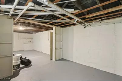 748 Chalker Street, Akron, OH 44310 - Photo 37