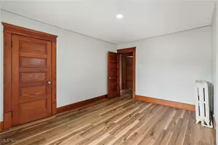 748 Chalker St, Akron, OH 44310 - Photo 33