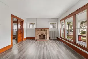 748 Chalker St, Akron, OH 44310 - Photo 9