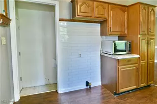 219 N Maryland Ave, Youngstown, OH 44509 - Photo 17