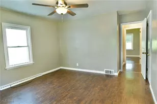 219 N Maryland Ave, Youngstown, OH 44509 - Photo 21