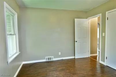 219 N Maryland Avenue, Youngstown, OH 44509 - Photo 29