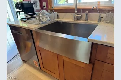 1150 Lake Road, Conneaut, OH 44030 - Photo 7