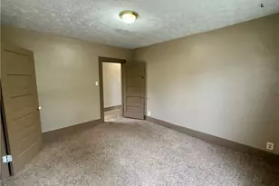 332 Pine St, Zanesville, OH 43701 - Photo 15