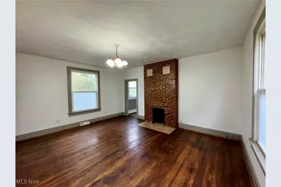 332 Pine Street, Zanesville, OH 43701 - Photo 7