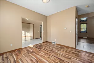 1095 Arrowhead Dr, Vermilion, OH 44089 - Photo 31