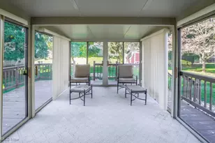 2982 Fair Oaks Dr, Norton, OH 44203 - Photo 11