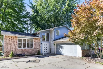 10060 Ridgewood Drive, Twinsburg, OH 44087 - Photo 1