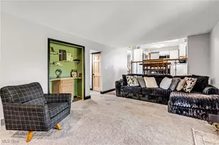 10060 Ridgewood Dr, Twinsburg, OH 44087 - Photo 25