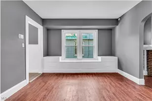 414 E 147th St, Loveland, OH 44110 - Photo 9