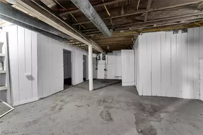 414 E 147th Street #DN, Loveland, OH 44110 - Photo 21