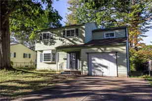 226 Gaylord Dr, Munroe Falls, OH 44262 - Photo 1