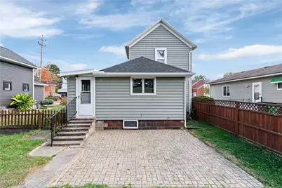 132 31st Street SW, Barberton, OH 44203 - Photo 27