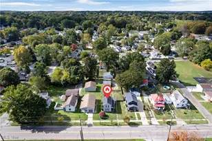 132 31st St SW, Barberton, OH 44203 - Photo 3