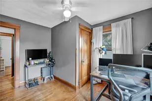 218 Cornell Ave, Elyria, OH 44035 - Photo 25