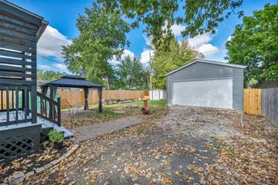 218 Cornell Avenue, Elyria, OH 44035 - Photo 7