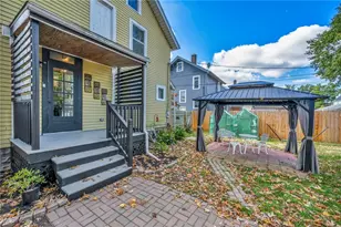 218 Cornell Ave, Elyria, OH 44035 - Photo 3