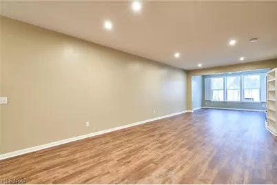 3164 Old Mill Drive, Cuyahoga Falls, OH 44223 - Photo 9