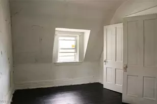 78 Sexton St, Struthers, OH 44471 - Photo 3