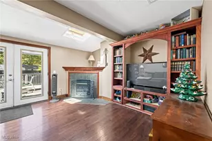 8224 Dartmoor Rd, Mentor, OH 44060 - Photo 11