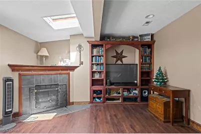 8224 Dartmoor Road, Mentor, OH 44060 - Photo 13