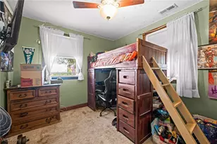 8224 Dartmoor Rd, Mentor, OH 44060 - Photo 19