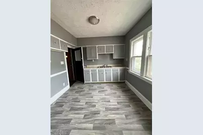 12029 Griffing Avenue, Loveland, OH 44120 - Photo 5