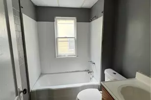 12029 Griffing Ave, Loveland, OH 44120 - Photo 7