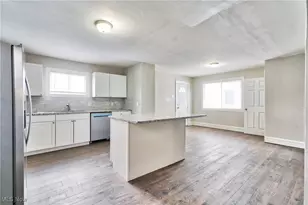 2215 W 105th St, Loveland, OH 44102 - Photo 5