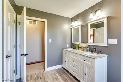 15288 Old Lincoln Way, Dalton, OH 44618 - Photo 17