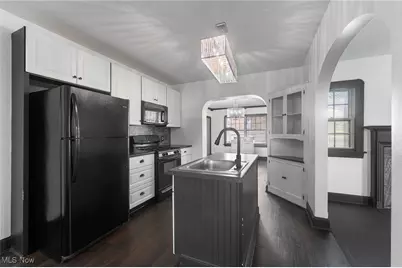 4038 Sunset Boulevard, Youngstown, OH 44512 - Photo 7