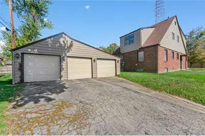 4038 Sunset Boulevard, Youngstown, OH 44512 - Photo 33