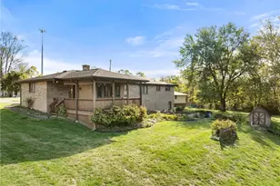 567 Sealock Ave, Steubenville, OH 43952 - Photo 37