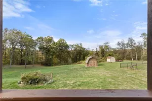567 Sealock Ave, Steubenville, OH 43952 - Photo 39