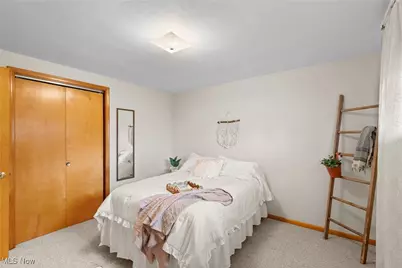 567 Sealock Avenue, Steubenville, OH 43952 - Photo 23