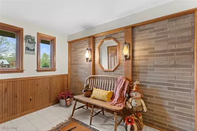 567 Sealock Avenue, Steubenville, OH 43952 - Photo 7