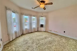 705 Main St, Pennsboro, WV 26415 - Photo 33