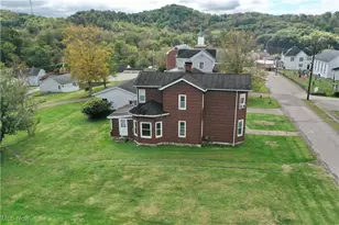 705 Main St, Pennsboro, WV 26415 - Photo 5