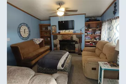 322 Morgan Terrace, Roaming Shores, OH 44084 - Photo 15